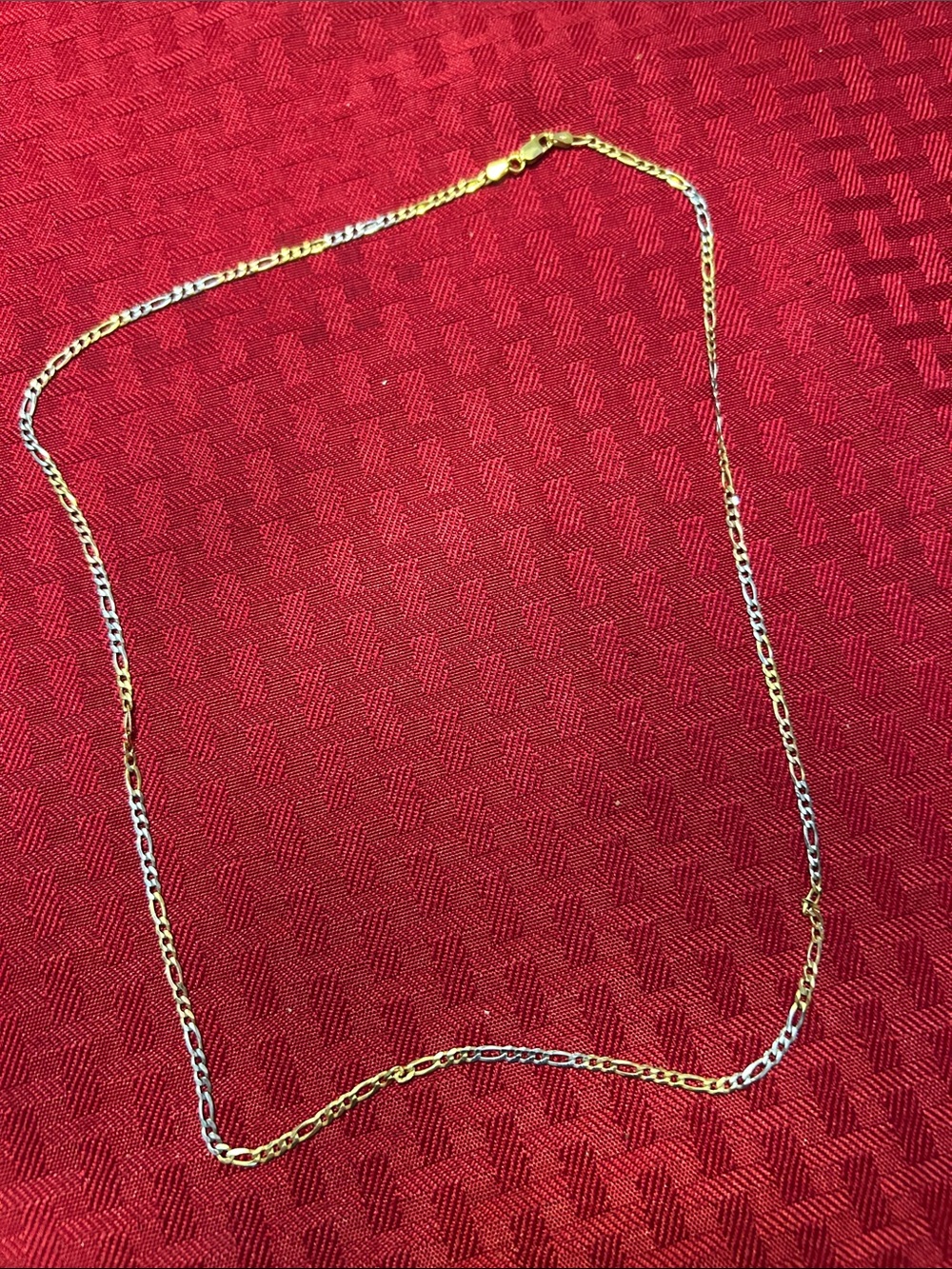 3-Tone Gold and Silver Figaro Chain necklace hold over .925 - Picture 2 of 3